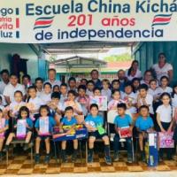 niños y niñas de la Escuela China Kichá