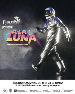 A la luna
