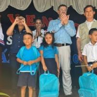 UNICEF Costa Rica entregó 600 pupitres para las y los estudiantes de 30 centros educativos del Ministerio de Educación Pública (MEP) ubicados en áreas de alta concentración migrante y población vulnerable, ubicados en la frontera norte.