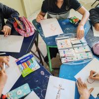 Colegio establece código QR para conocer a población en vulnerabilidad