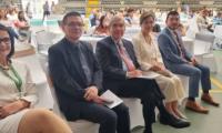 Oscar Arias, Viceminiestro, acompañantes