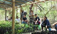 Club Rhizophora motiva a jóvenes de Abangares a resguardar el ambiente