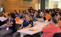 240 colegiales aprenden del uso de la Inteligencia Artificial y Tecnología en el mundo empresarial