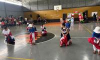 Presentación bailes tipícos