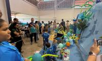 Estudiantes brillan con sus proyectos 