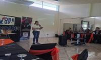 Estudiantes de los Colegios Técnicos de Guácimo, Limón y Santa Cruz se gradúan en el idioma inglés gracias al programa, Work UP With NEO, implementado por la empresa EduTech.