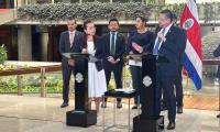 MEP y JAPDEVA firman convenios para reconstruir centros educativos en la provincia de Limón