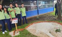 Estudiantes y profesores del Liceo de Curridabat reprodujeron piezas de arte precolombino 