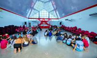 Colegiales franceses comparten con estudiantes del Colegio Humanístico de Sarapiquí 
